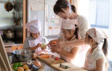 親子でワクワクしよう！こどもお料理教室　夏野菜でカレー作り 8/7